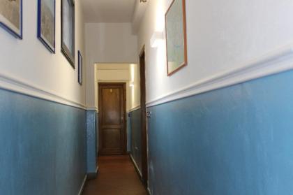 Max Apartments - image 2