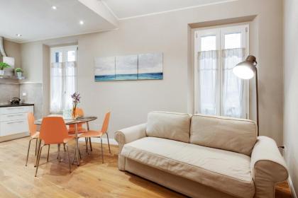 Palazzo Pitti & Ponte Vecchio Cozy Flat - image 5