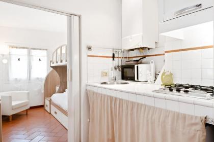 Palazzo Medici Apartments - image 13