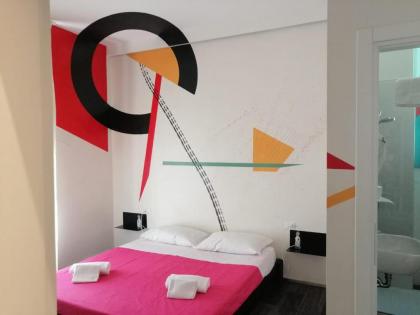 Street Art Inn Florence - image 2