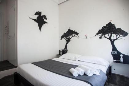 Street Art Inn Florence - image 6