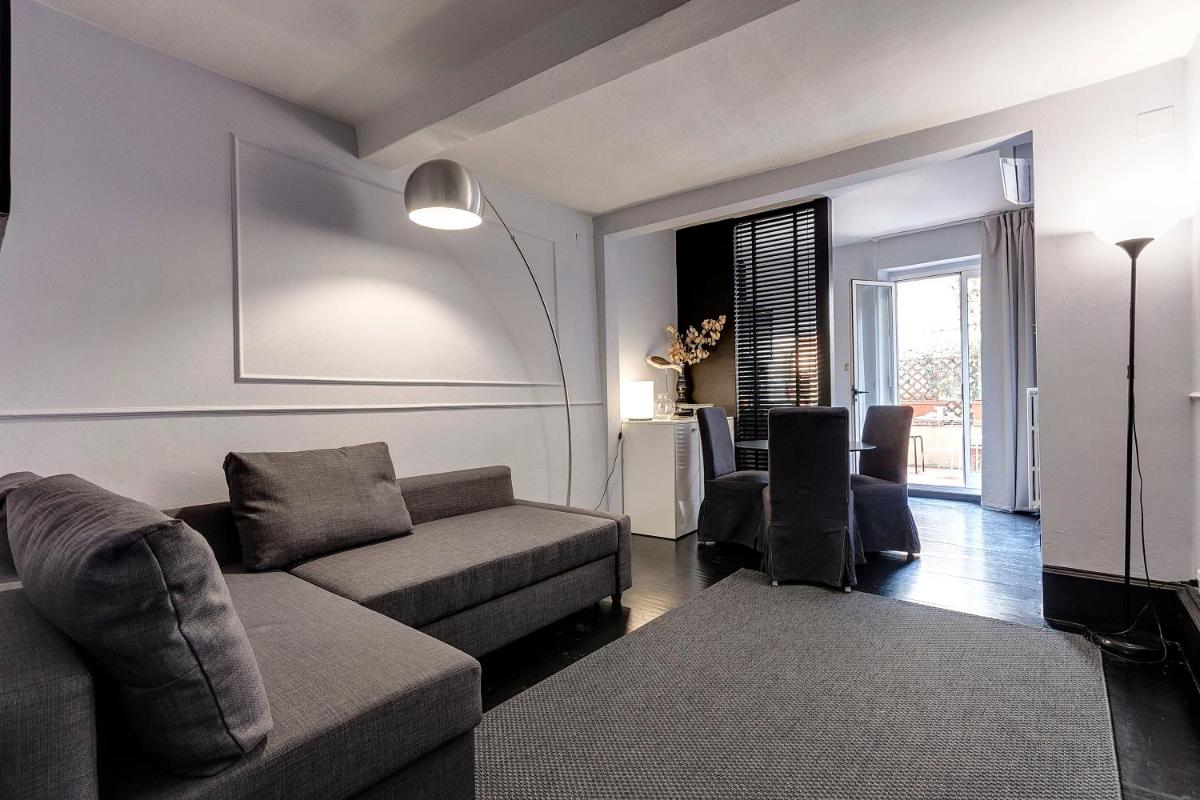 Mamo Florence - San Niccolò Apartment - main image