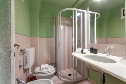 Mamo Florence - San Niccolò Apartment - image 16