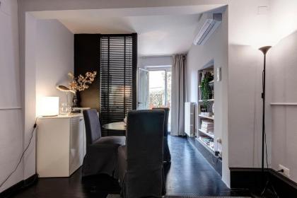 Mamo Florence - San Niccolò Apartment - image 3