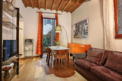CELLINI Bright & Elegant flat in Florence-hosted by Sweetstay - image 17