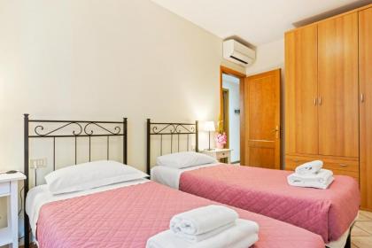 Borgo Pinti Cozy Flat - image 13