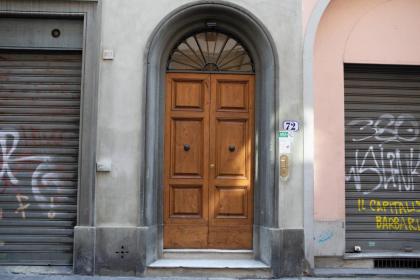 Luxury Blue Duomo - image 10