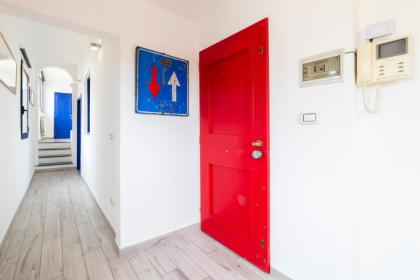 Attic Central with a superb city view - image 21