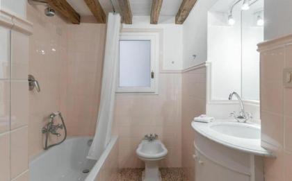 Donatello Suite - image 29