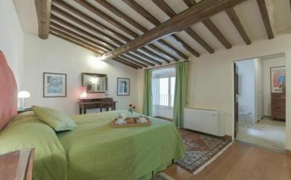 Medici Suite - image 22