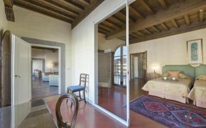 Medici Suite - image 28