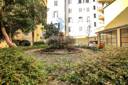 Dragomanni Apartment with Garden - image 5