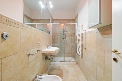 Palazzo Pitti & Boboli Comfortable Apartment - image 22