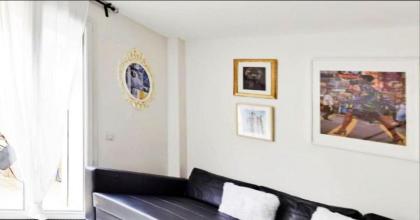 2 bedrooms appartement with balcony and wifi at Firenze - image 10