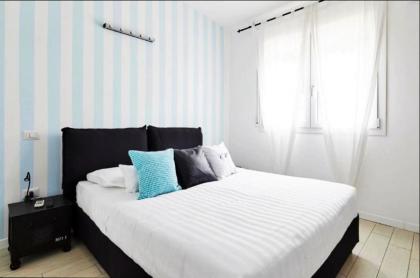 2 bedrooms appartement with balcony and wifi at Firenze - image 3