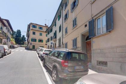 Mamo Florence - Monte Croci Apartment - image 8