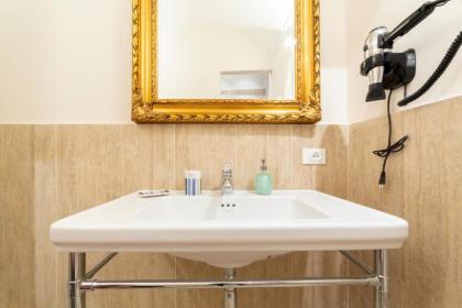 Altafronte Enchanted Suite close to Uffizi Gallery - image 23