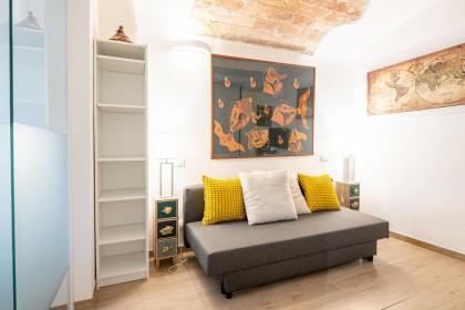 Oltrarno Bright Apartment con Patio Privato - image 8