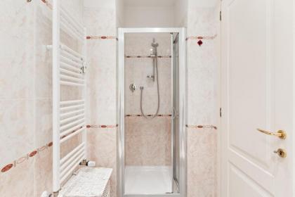 Piazza Oberdan Patio Apartment - image 12
