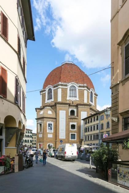 DESIGN APARTMENT in the heart of Florence - hosted by Sweetstay - image 25