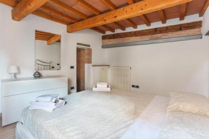 UFFIZI Suite I in Florence-hosted by Sweetstay - image 11