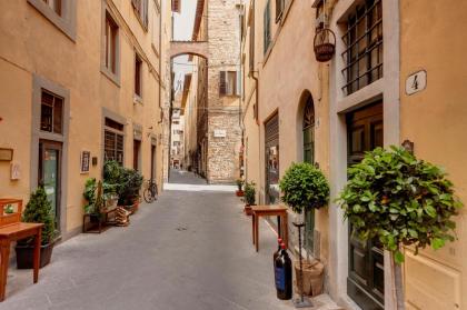 Mamo Florence - Magazzini Apartment - image 25