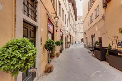 Mamo Florence - Magazzini Apartment - image 26