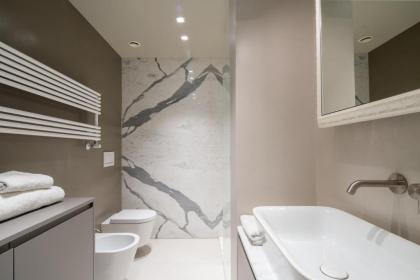 Florence Luxury Apartment al Duomo - image 21