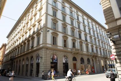 Florence Luxury Apartment al Duomo - image 26