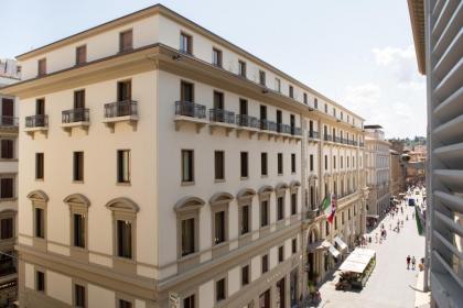 Florence Luxury Apartment al Duomo - image 27