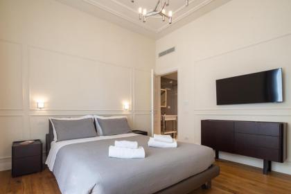 Florence Luxury Apartment al Duomo - image 8