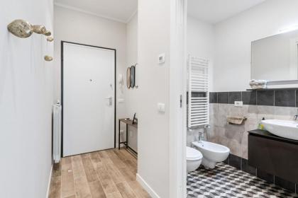 Maragliano Cozy Flat with Balcony - image 13