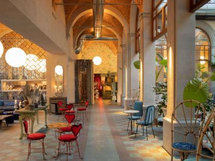 25hours Hotel Piazza San Paolino - image 27