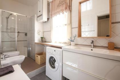 Apartments Florence - San Martino - image 12