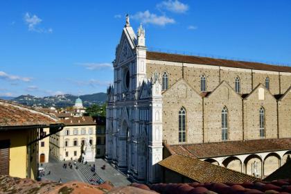 La Croce D'oro Santa Croce Suite Apartments - image 18