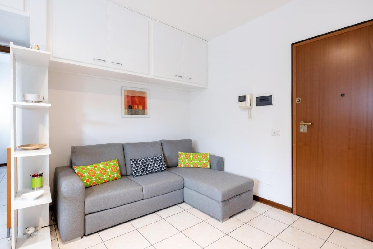 Firenze Nova Comfortable Apartament with Terrace - image 2