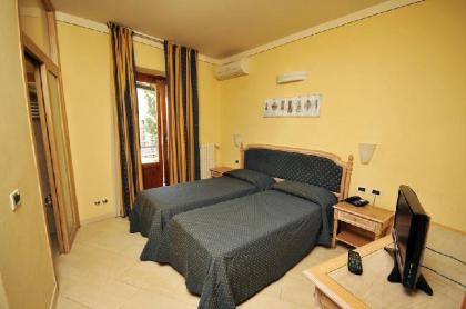 Hotel Anna's  - image 22