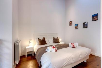 Mamo Florence - Bonnie - Clyde - Marvin Apartments - image 14