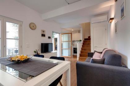Mamo Florence - Bonnie - Clyde - Marvin Apartments - image 15