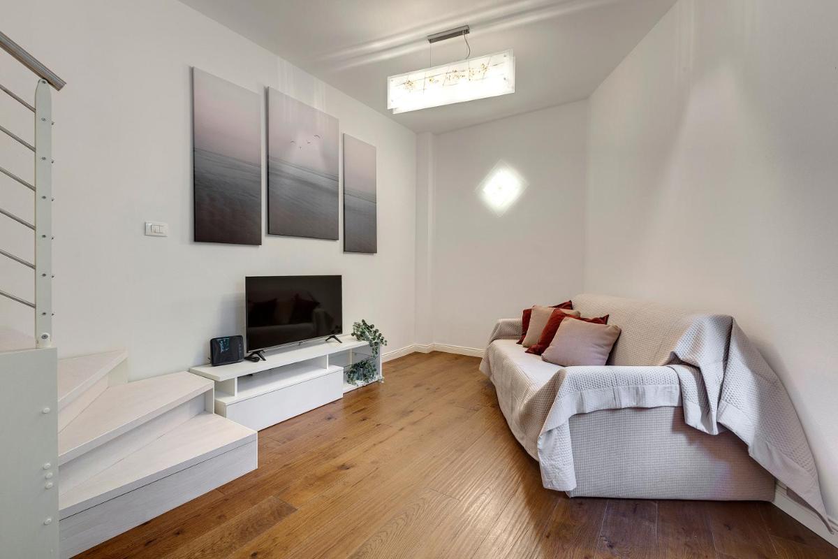 Mamo Florence - Bonnie - Clyde - Marvin Apartments - image 4