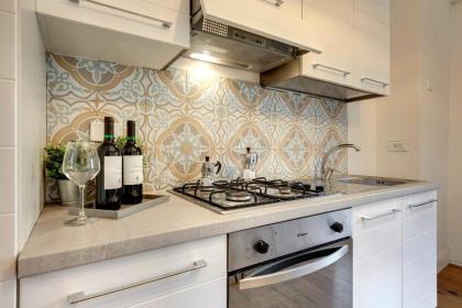 Mamo Florence - Corinne Apartment - image 27