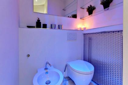 Mamo Florence - New Victor Apartment - image 23