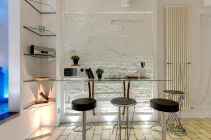 Mamo Florence - New Victor Apartment - image 24