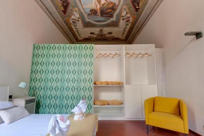 Mamo Florence - New Servi Apartment - image 21