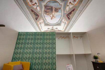 Mamo Florence - New Servi Apartment - image 25