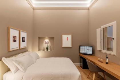 BSJ15-Borgo San Jacopo Room - image 16