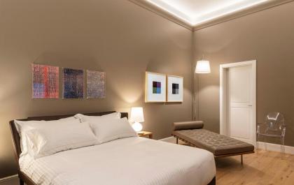 BSJ15-Borgo San Jacopo Room - image 26