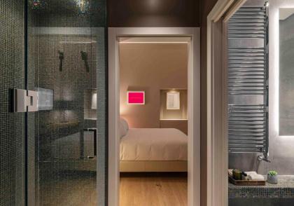 BSJ15-Borgo San Jacopo Room - image 3