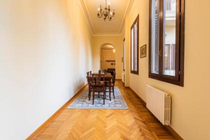 Duomo Luxury House - image 4