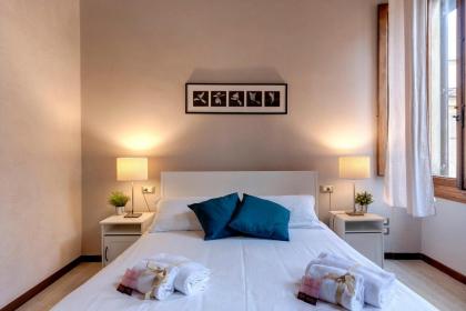 Mamo Florence - Calzaiuoli Apartment - image 23